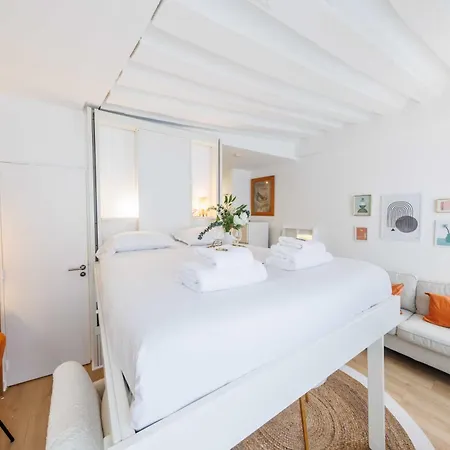 Holiday home Charming 2p In The Heart Of *